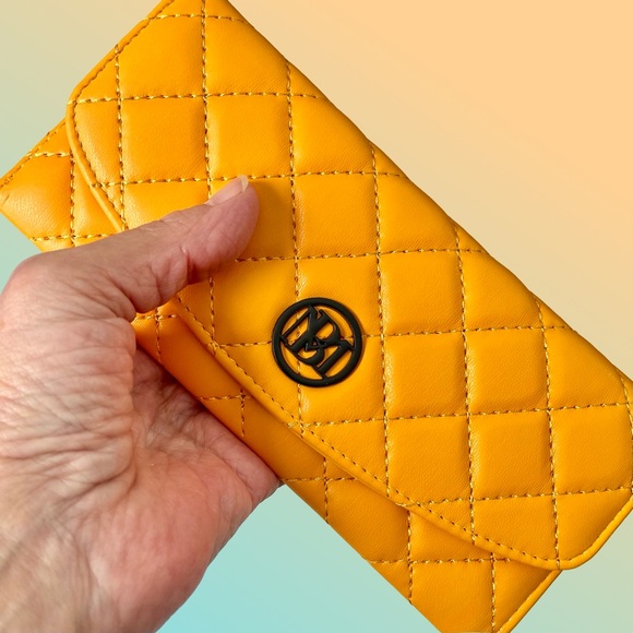 Badgley Mischka Yellow Long Snap Closure Quilted Wallet Card Holder NWT - Picture 11 of 11